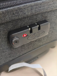 Maleta Eastpak Tranverz L 121 L 79 cm con ruedas