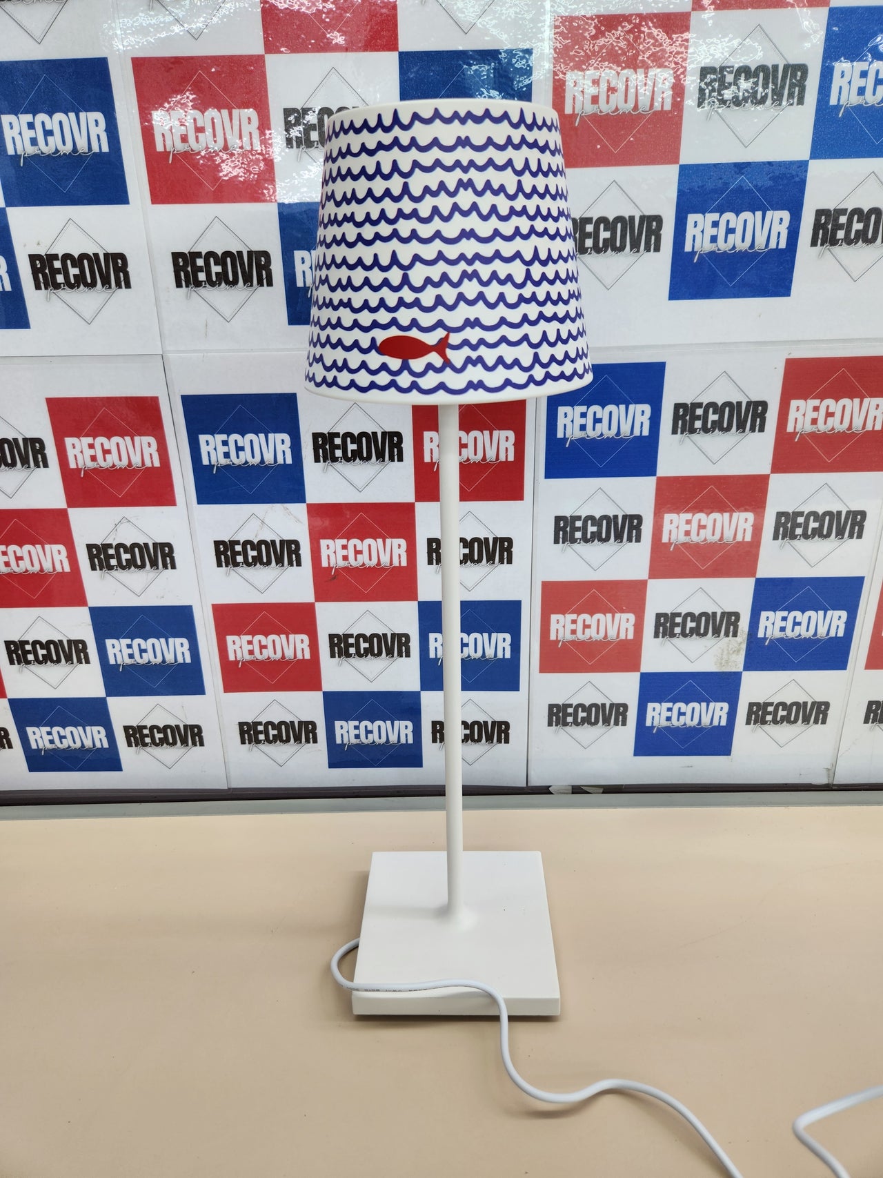 Lámpara recargable Poldina Pro 2200-3000K