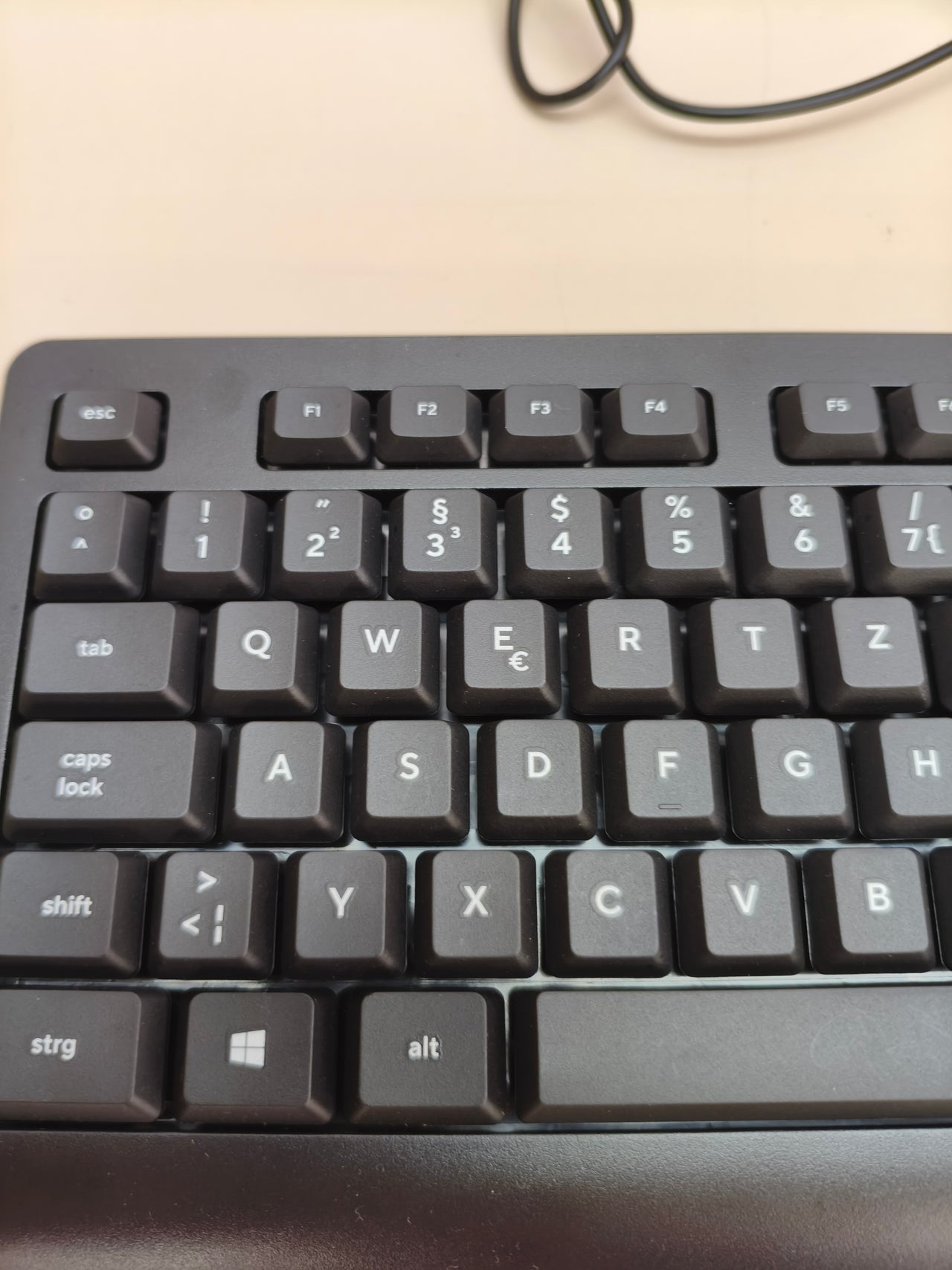 Pack teclado y ratón Trust Taro, QWERTZ alemán
