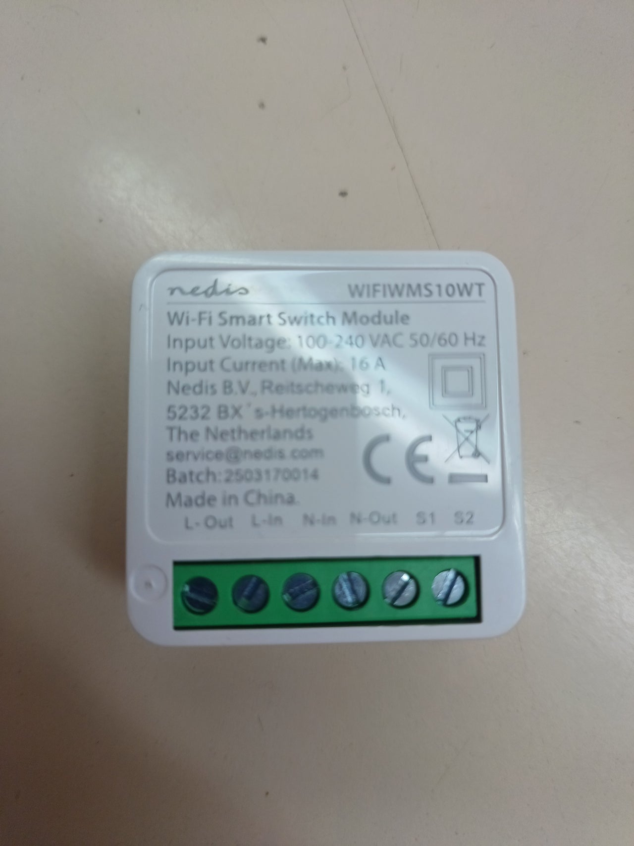 Interruptor inteligente Wi-Fi SmartLife de 3680 W
