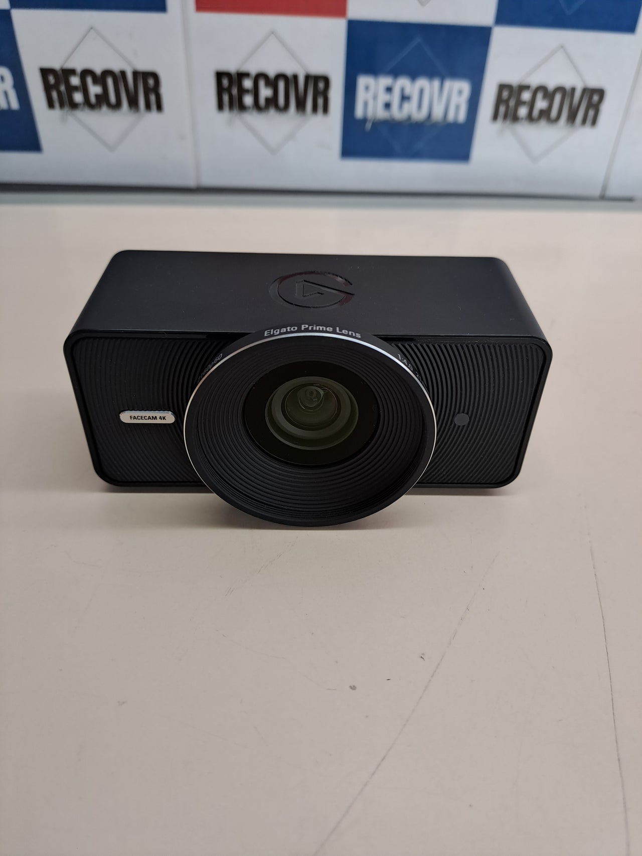 Webcam 4K 60fps tipo estudio Elgato Facecam 4K USB-C