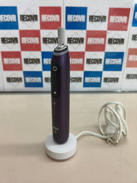 Cepillo de dientes eléctrico Oral-B iO 8N violeta