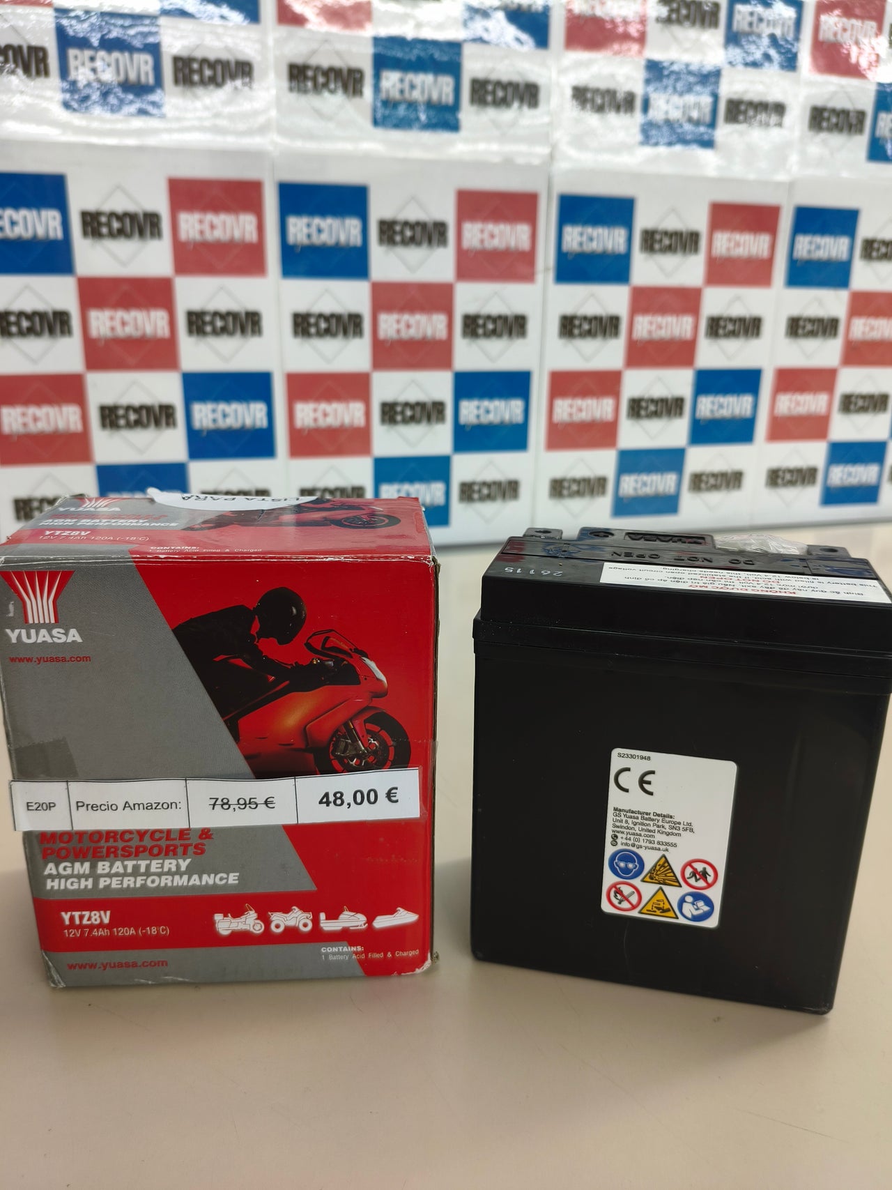 Batería de moto AGM Yuasa YTZ8V 12V 120 CCA libre de mantenimiento