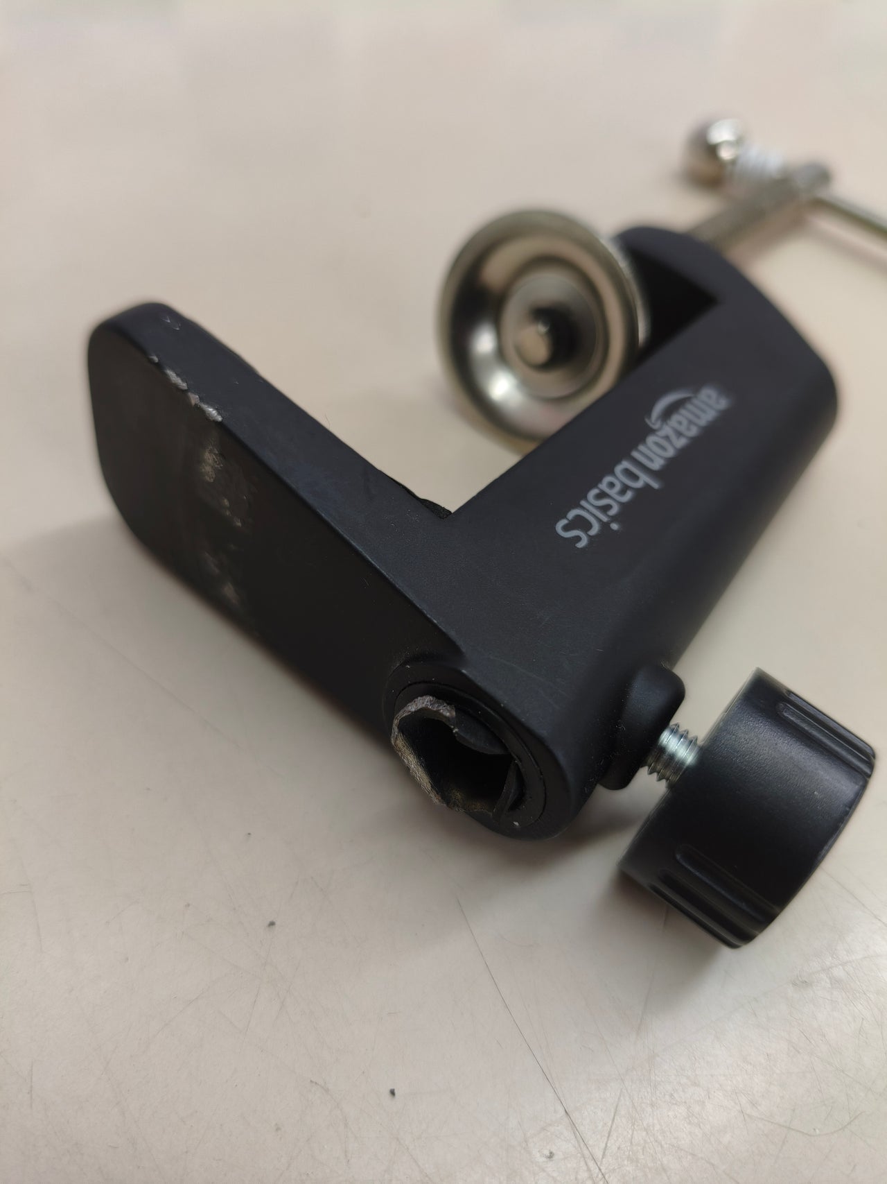 Monopié extensible NEEWER con base plegable para cámara
