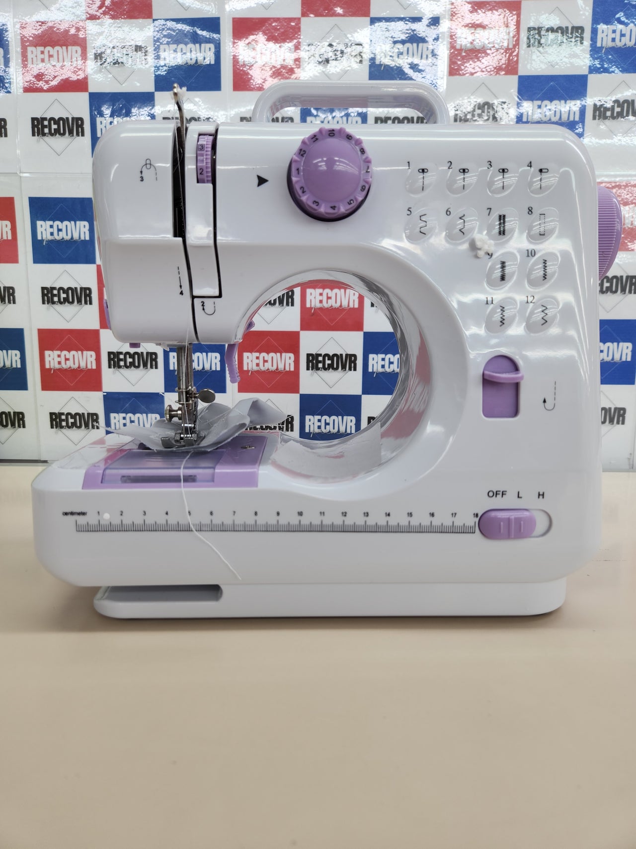 Máquina de coser 12 agujas  multifuncional, eléctrica, portátil Doble hilo Costura inversa Dos velocidades