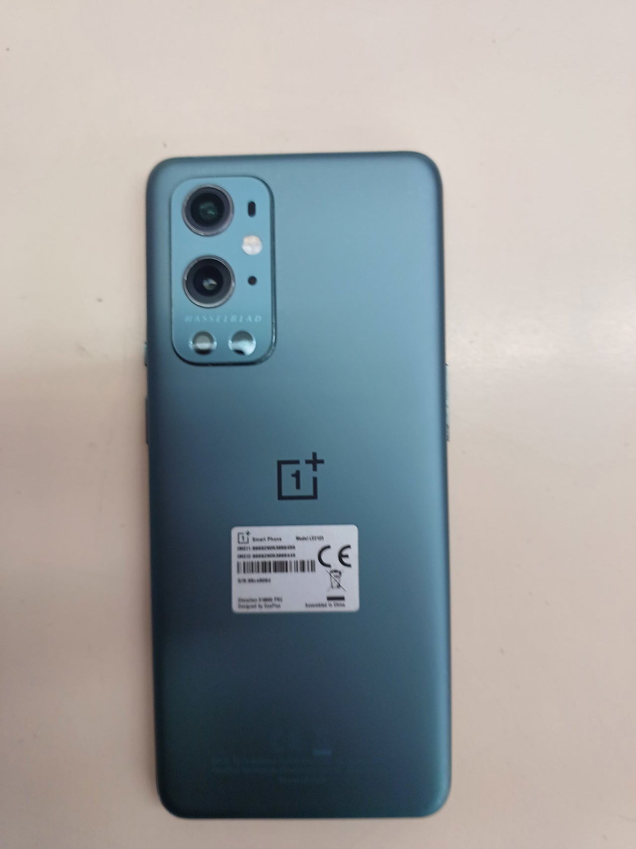 Smartphone 6.7" 120Hz 48 MP cuádruple cámara - OnePlus 9 Pro 5G