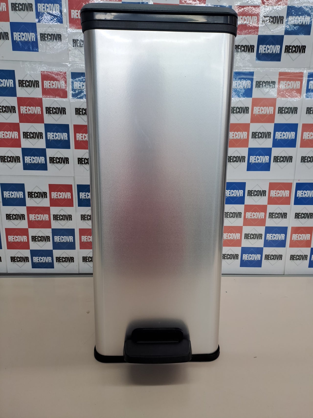 Cubo basura slim 40 L con pedal – Curver