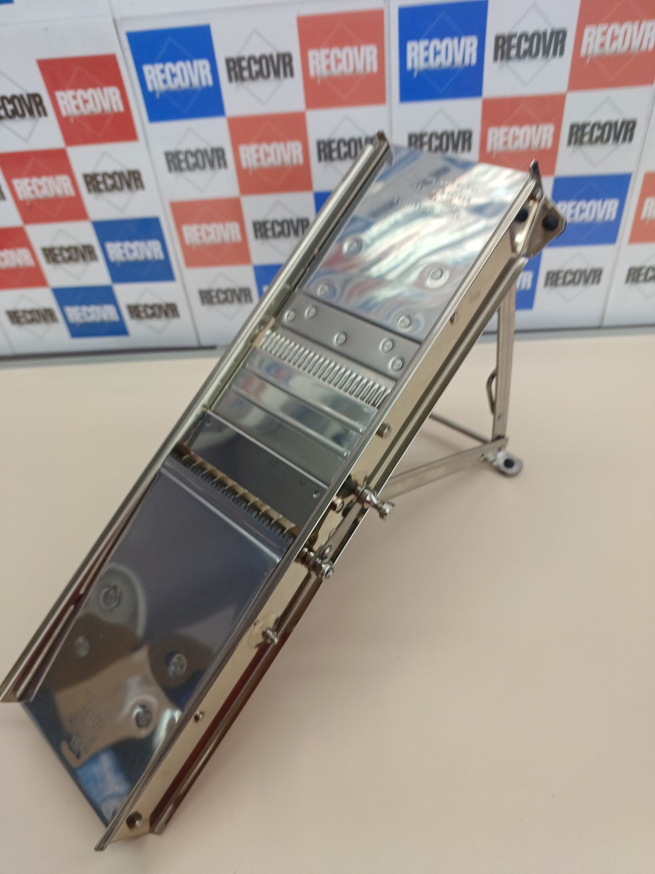 Mandolina profesional acero con peines 3 & 10 mm - LOUIS TELLIER