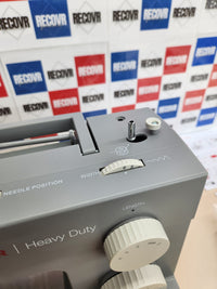 Maquina de Coser Mecánica Singer Heavy Duty 4411