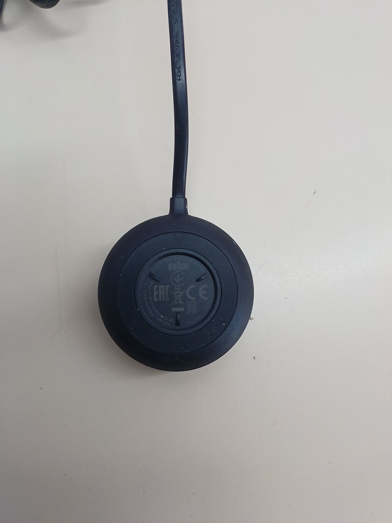Cepillo eléctrico iO7N negro con funda Oral-B