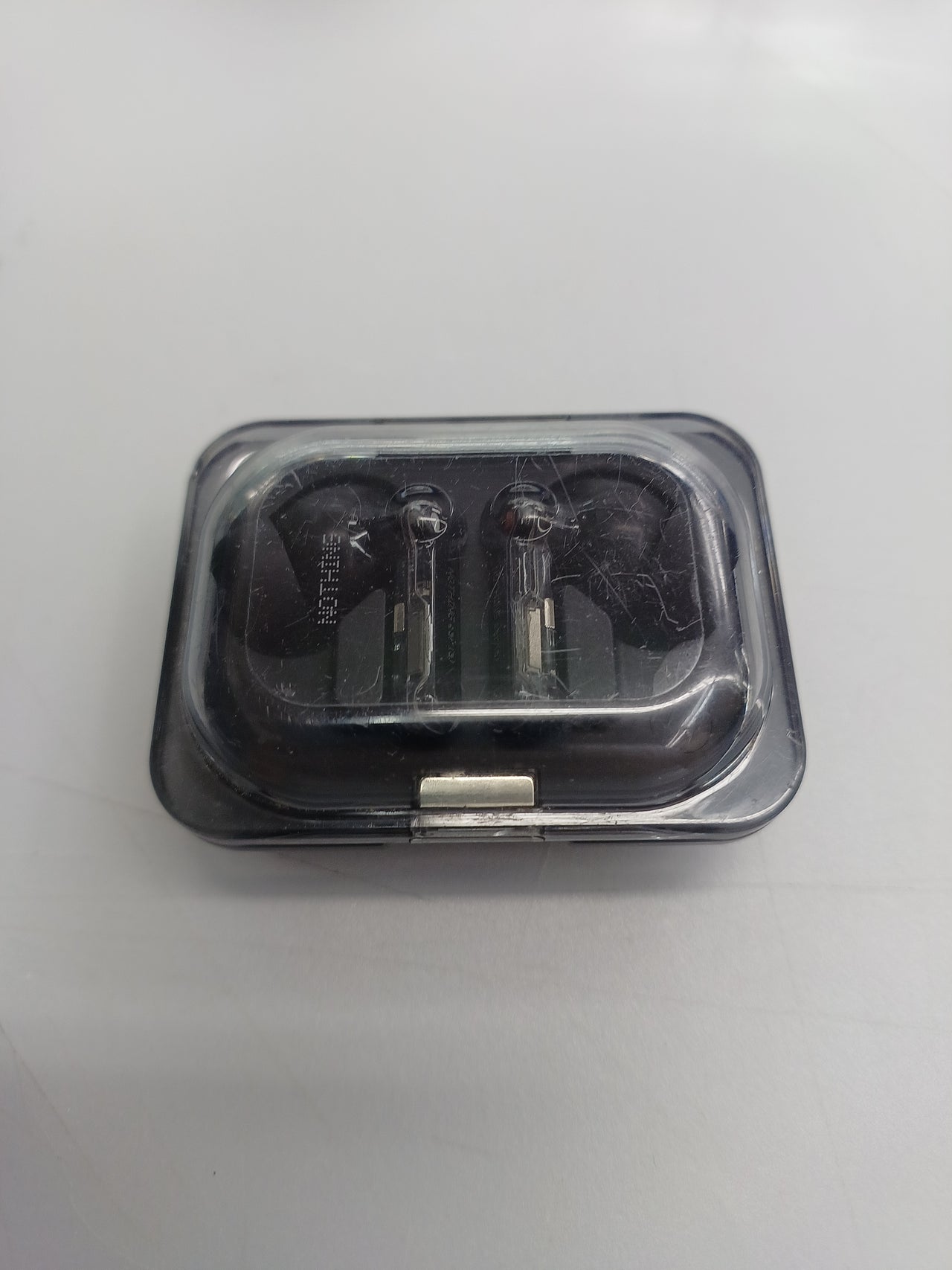 Auriculares Nothing Ear (a) con ANC y ChatGPT