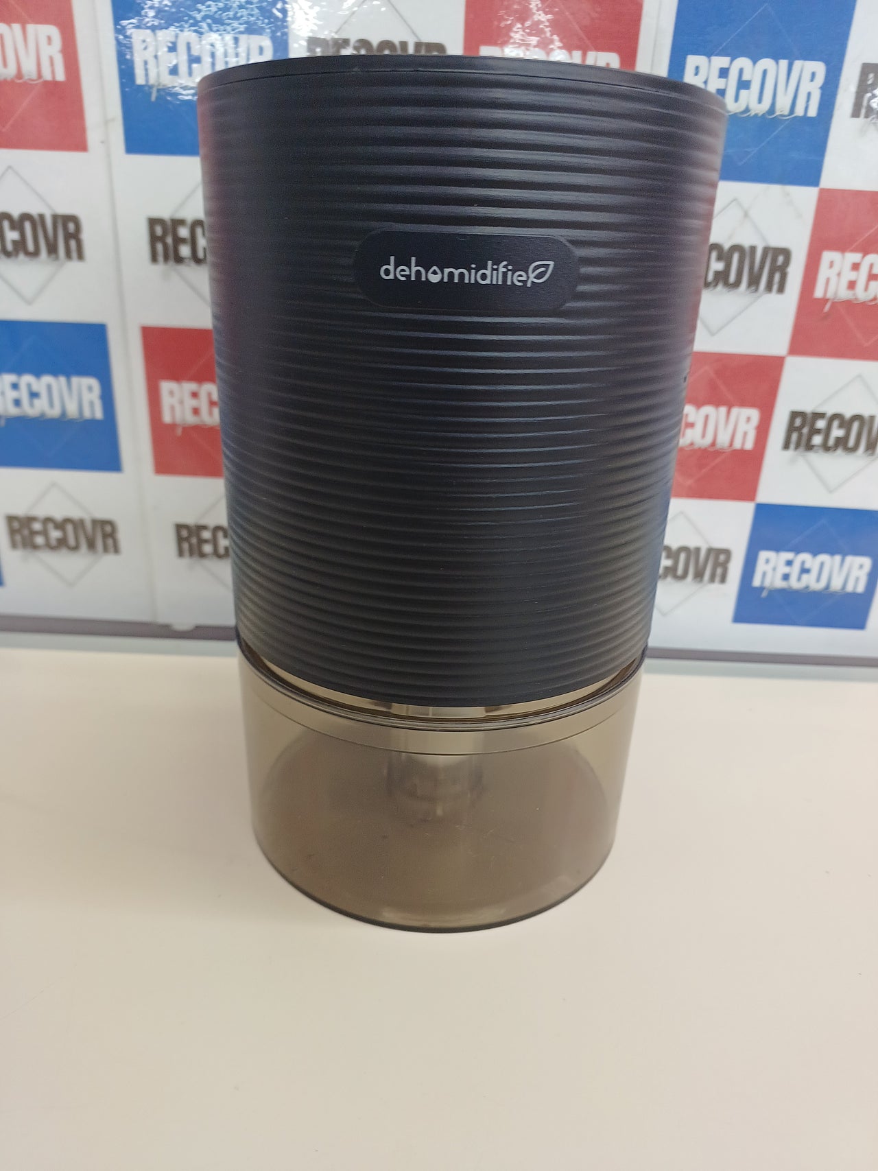 Deshumidificador portátil silencioso con LED VAZZIDEA