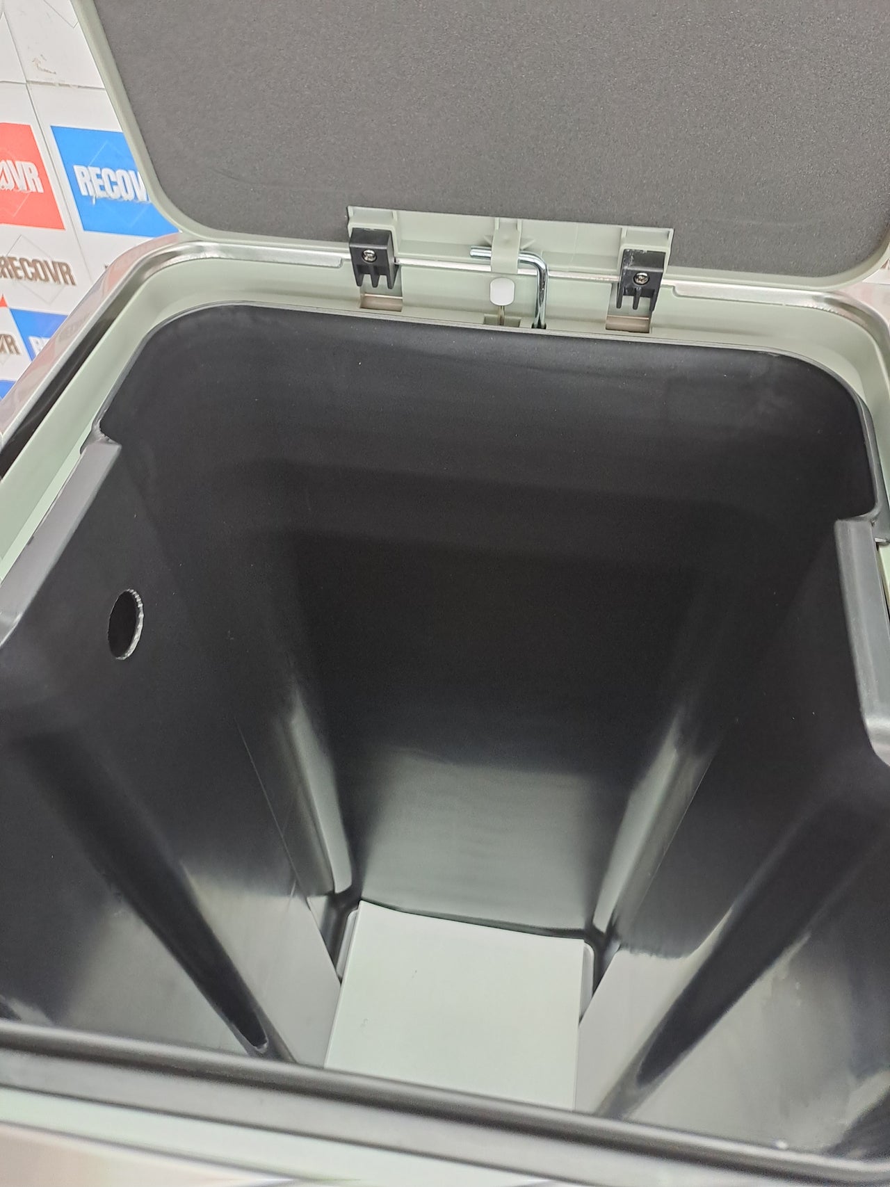 Cubo reciclaje 2×30 L pedal doble – Songmics