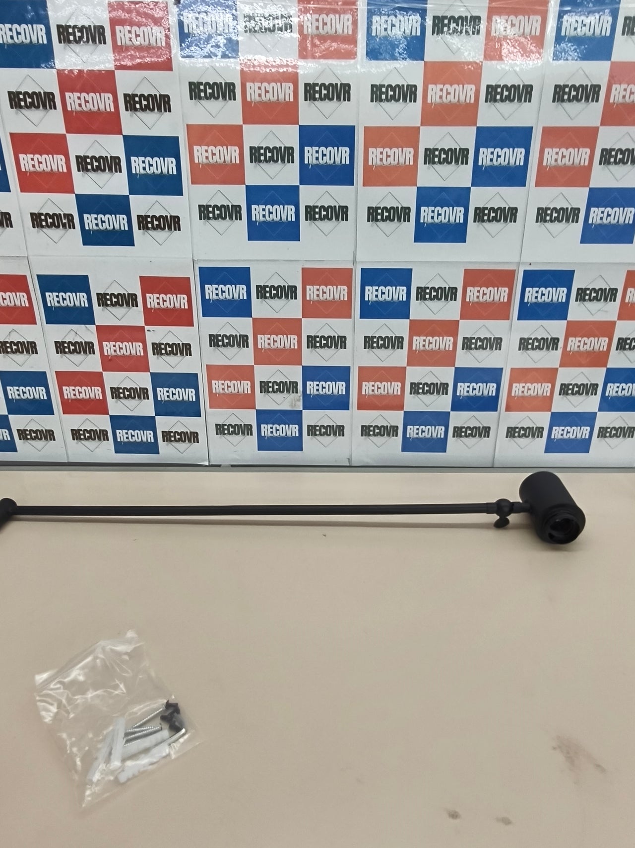 Lámpara de pared Trio Lighting Bolder negra mate para bombilla E27