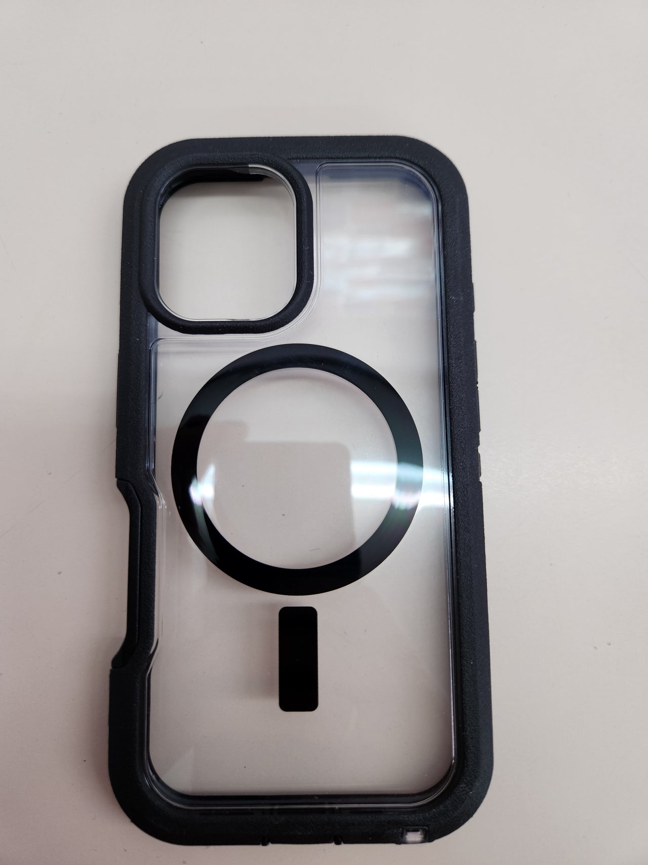 Funda iPhone 16 Defender Series XT anticaídas, Otterbox