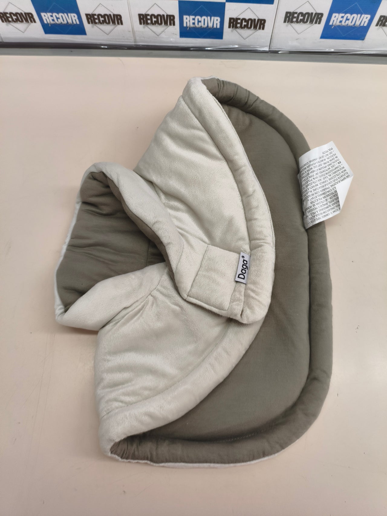 Almohadilla térmica para cervicales y hombros 47 × 52 cm