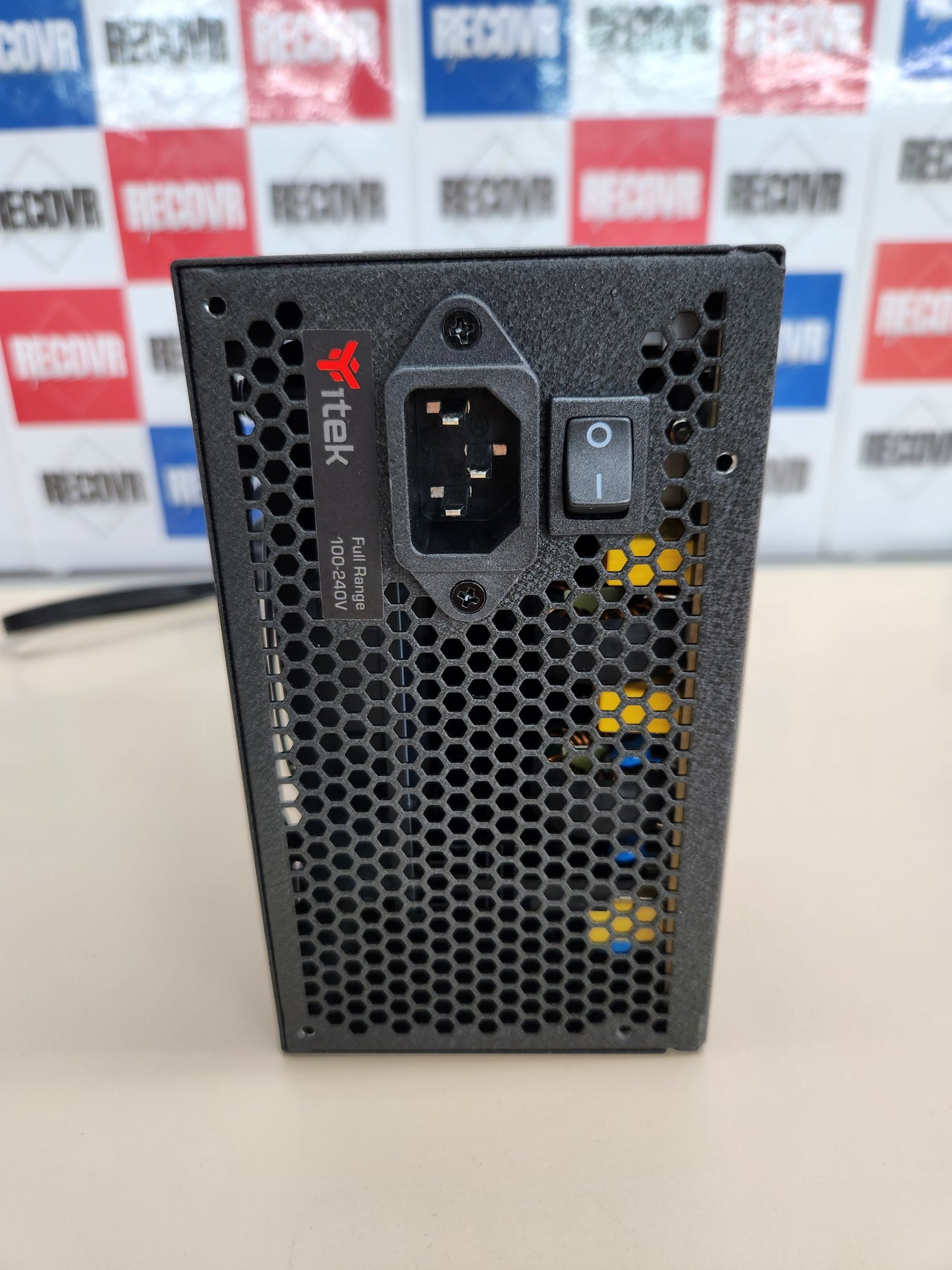 Fuente de Alimentación 750W 80+ Bronze Itek