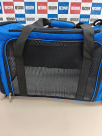 Bolsa transportín transpirable para perros y gatos.