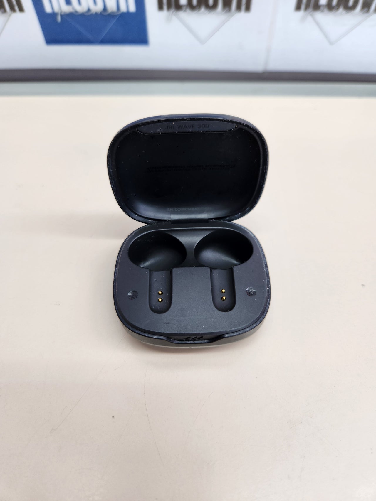 Auriculares JBL Wave 300 TWS