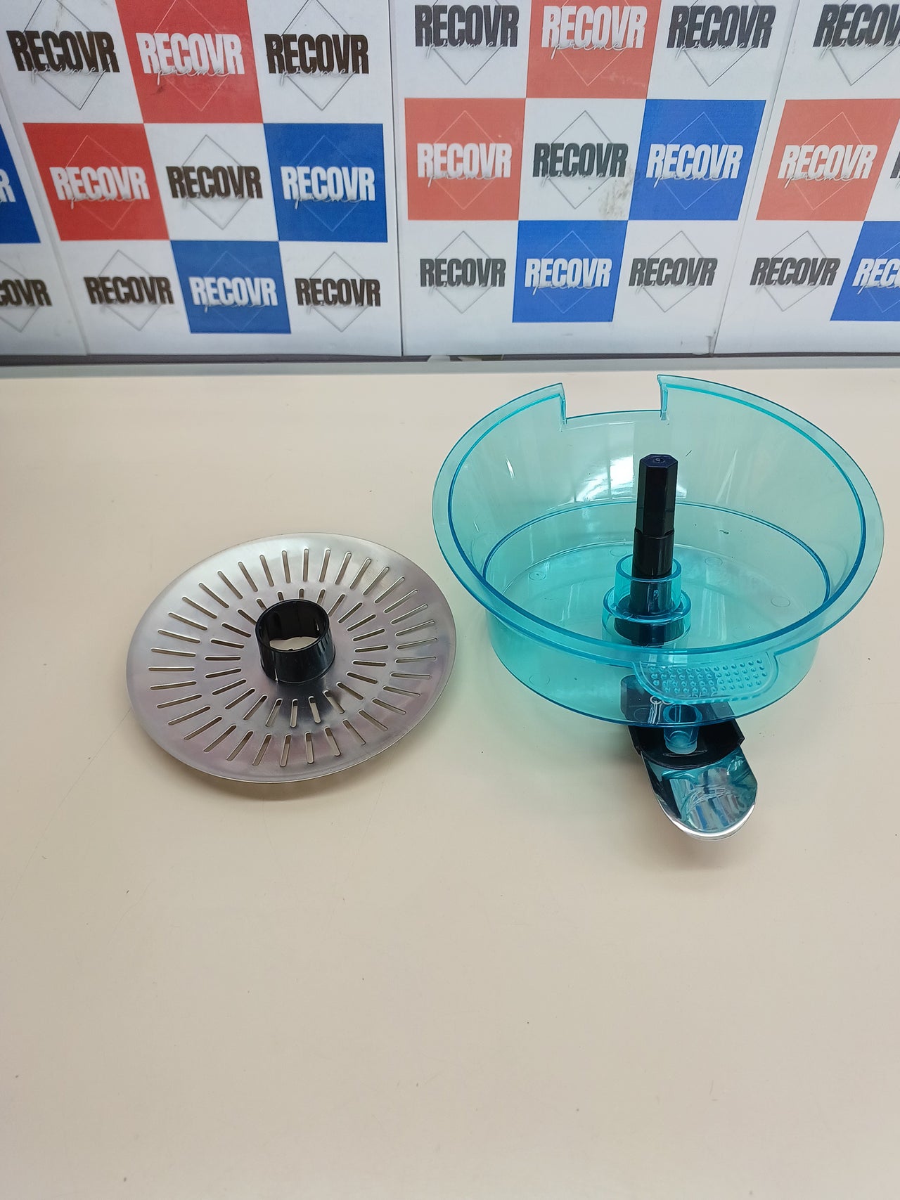 Exprimidor Brazo Cecotec EssentialVita Hyden 600W