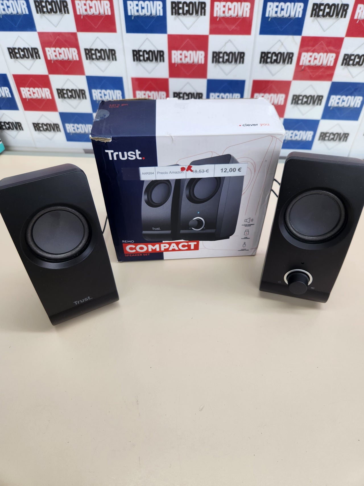 Set Altavoces, Jack 3.5 mm, 16 W, 50-20000 Hz Respuesta Frecuente, Sistema de Altavoces Alámbrico USB para PC, Ordenador, Portátil, Oficina. Trust Remo 2.0