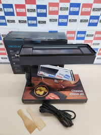 Raclette Cheese&Grill 60oW 6000 Black. Potencia, Función Grill, Acabado Acero INOX, Termostato Regulable, 2 espátulas de Madera, Parrilla Superior Antiadherente Cecotec