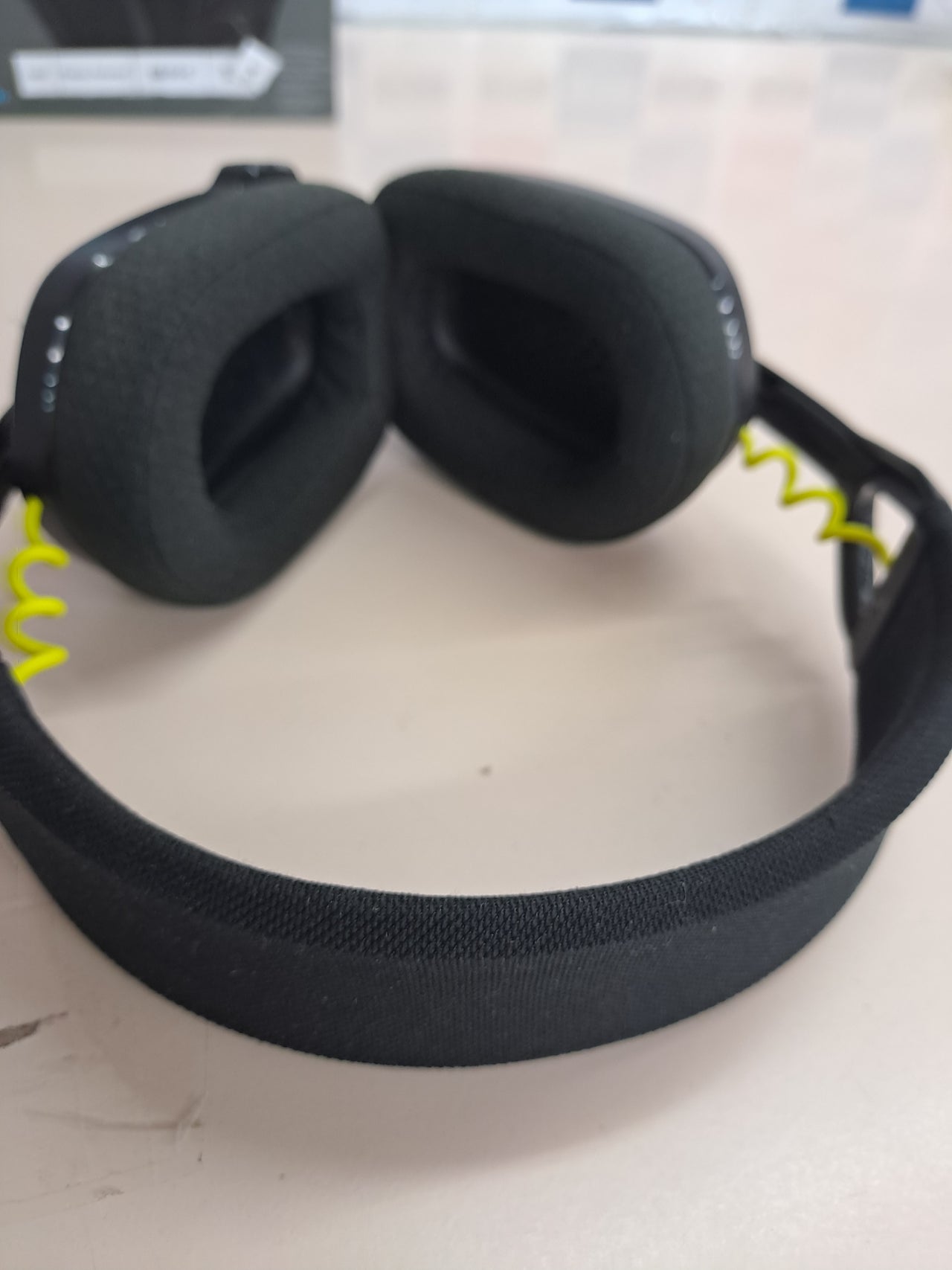 Auriculares gaming inalámbricos Logitech G435 LIGHTSPEED