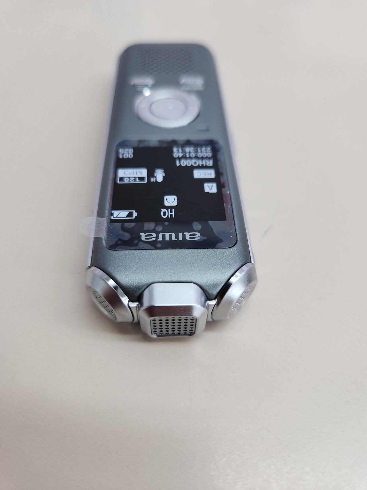 Grabadora de Voz Digital AIWA DVR-M700.