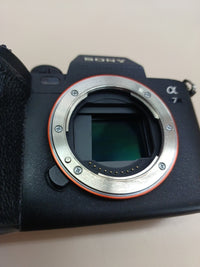 Thumbnail for Cámara Full-Frame Sony Alpha 7 IV – 4K 60p