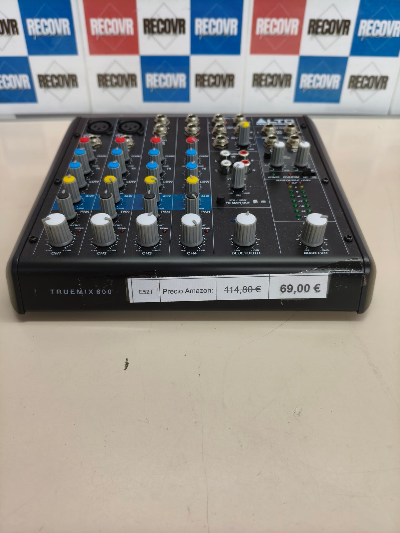 Mesa de mezclas ALTO TrueMix 600 con USB y Bluetooth para podcast y DJ