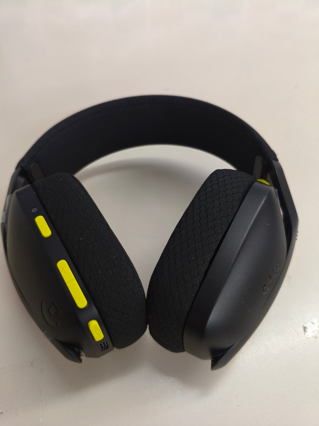 Auriculares inalámbricos Logitech G435 para gaming