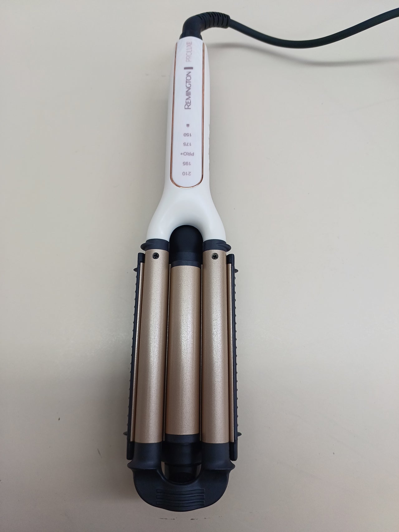 Remington Ondulador de Pelo PROluxe 4 in 1, Peinados Duraderos, Cerámica, CI91AW