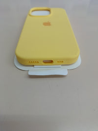 Funda Silicona Apple MagSafe iPhone 16 Pro Amarillo