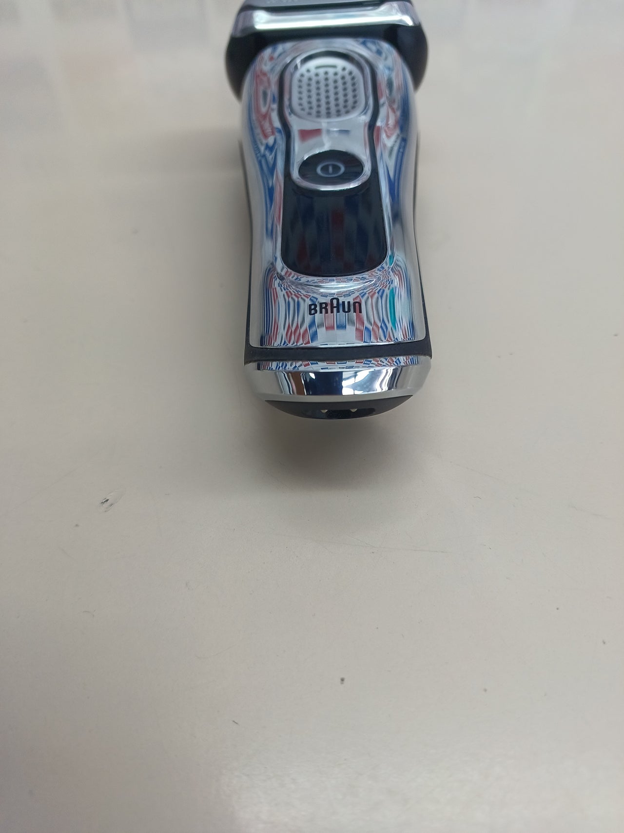 Afeitadora eléctrica húmedo/seco 60 min base viaje Braun