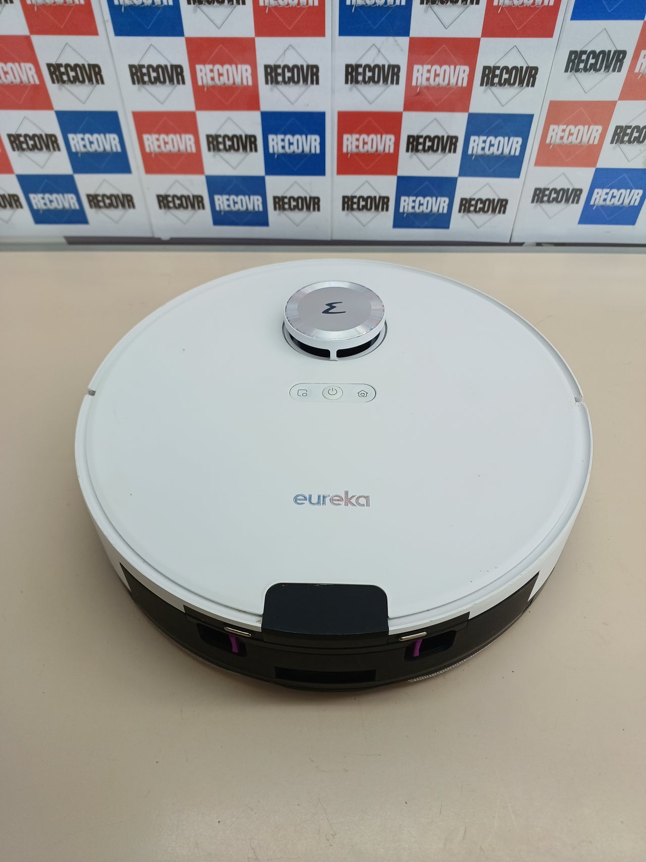 Robot Aspirador y Fregasuelos EUREKA NERE10s