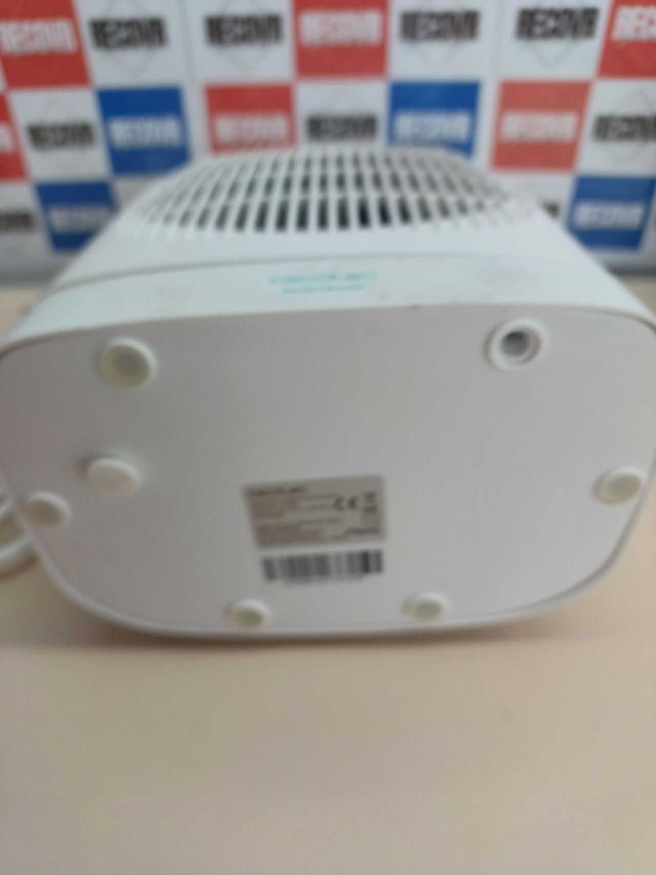 Calefactor baño 2000 W oscilante con pantalla LCD - Cecotec