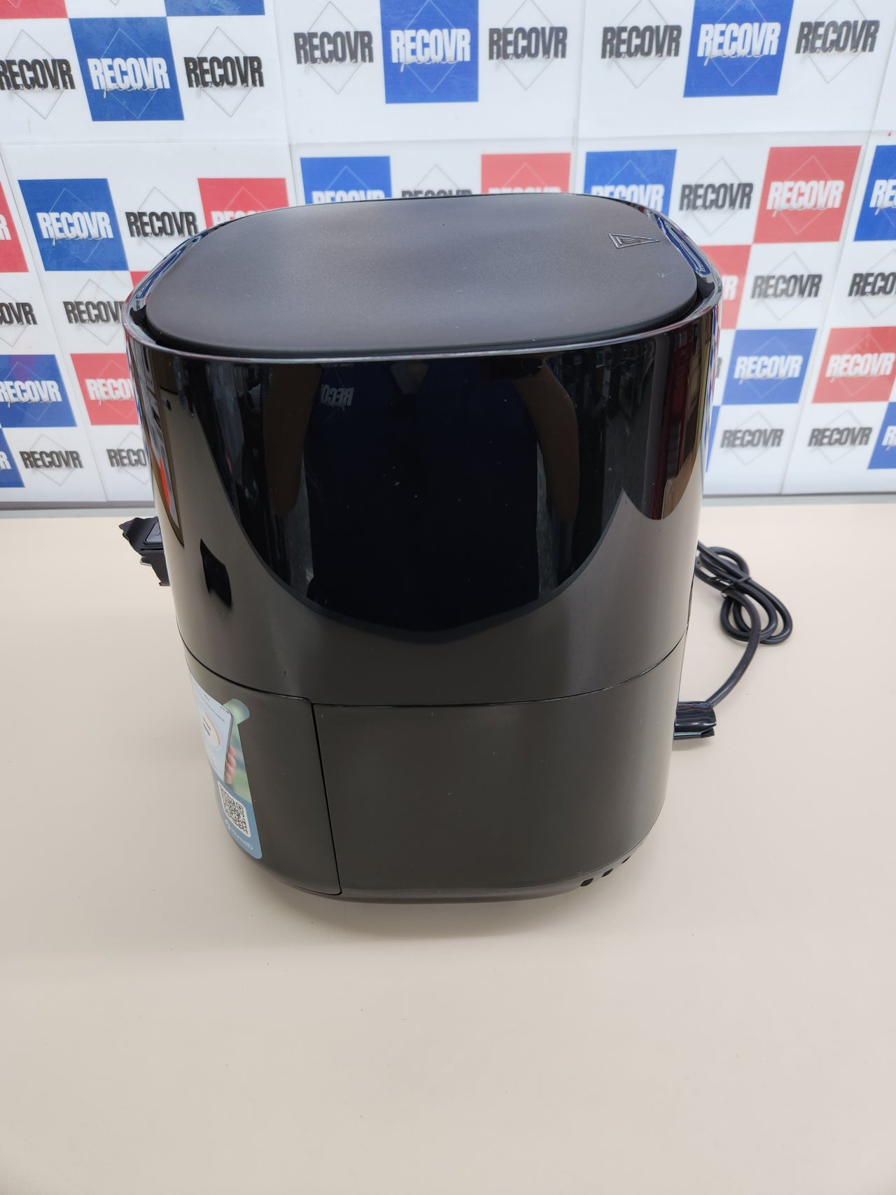 Airfryer 5000 Series L, 4,1L (0,8Kg), 13 en 1 Airfryer, conexión Wifi, 90% menos de grasa con tecnología exclusiva Rapid Air, NutriU app de recetas (HD9255/80) Philips