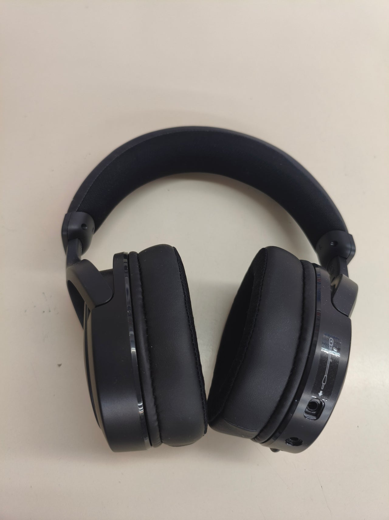 Auriculares gaming Trust Forze con licencia oficial PS4/PS5