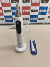 Cepillo de dientes eléctrico Oral-B iO 9.
