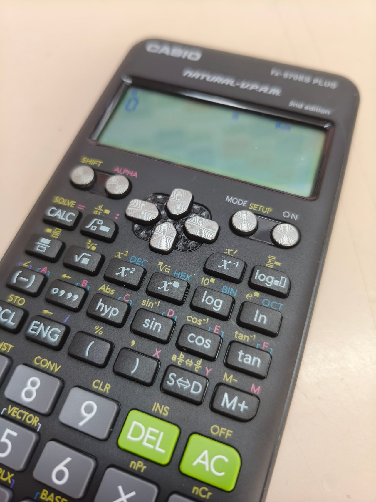 Calculadora científica Casio FX-570ES Plus (2.ª edición)
