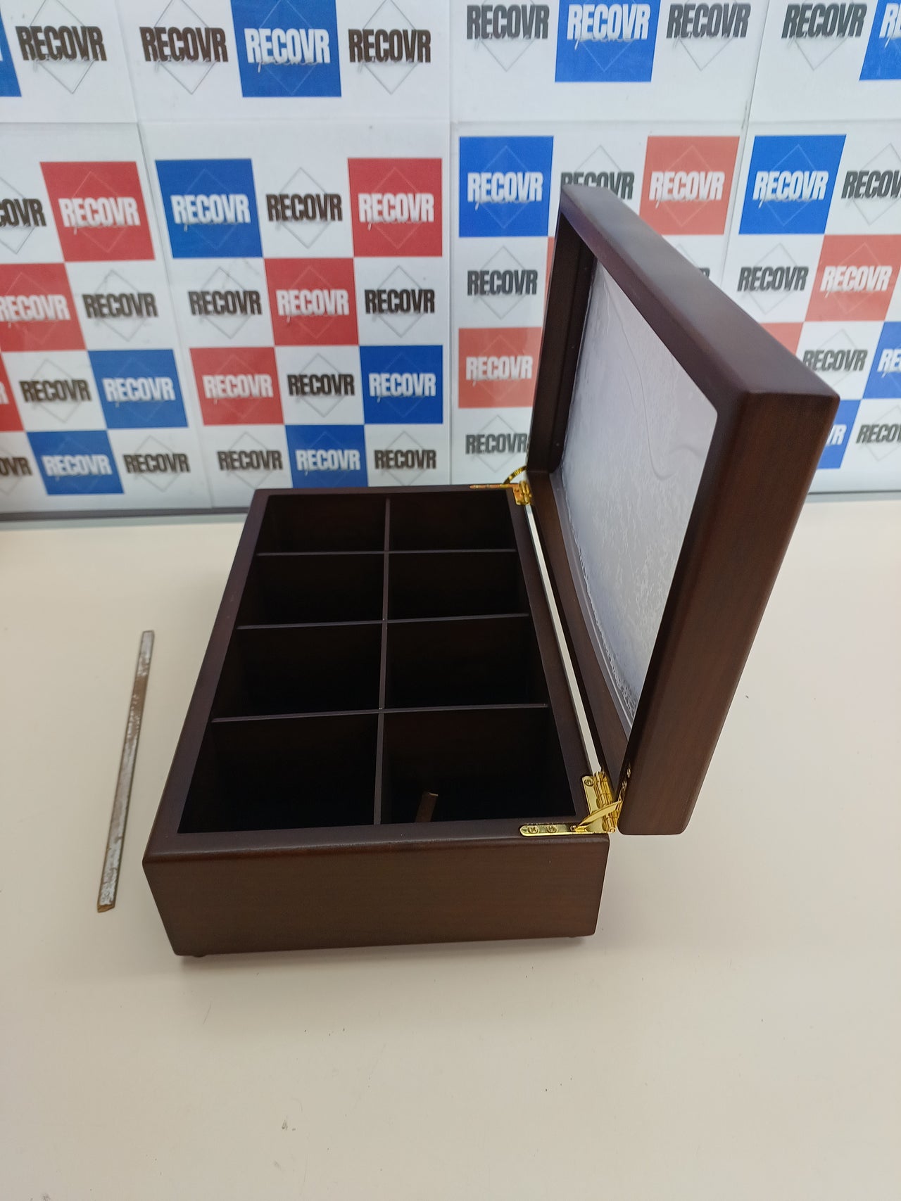 Caja de té de madera Apace Living 8 compartimentos