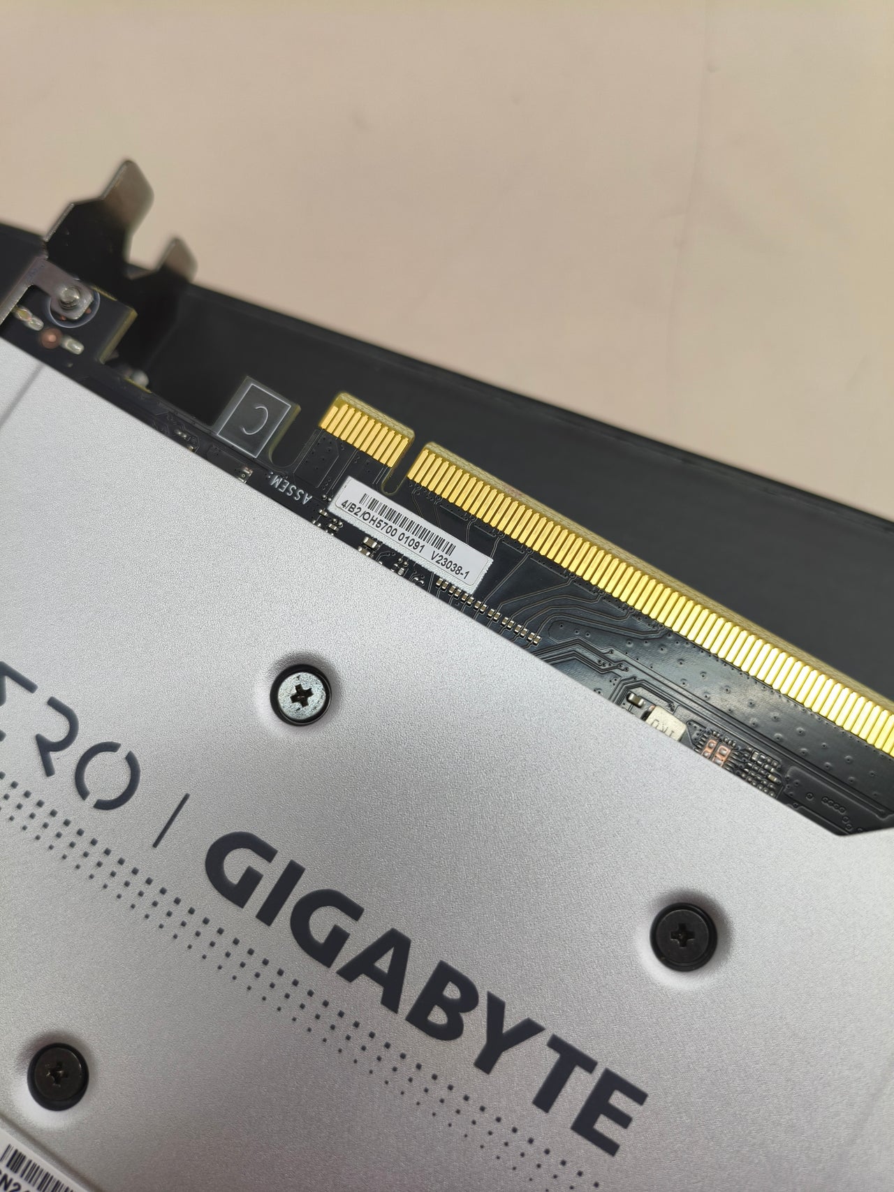 Tarjeta gráfica Gigabyte GeForce RTX 4060 AERO OC 8 GB