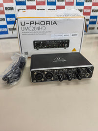 Interfaz de audio USB Behringer U-PHORIA
