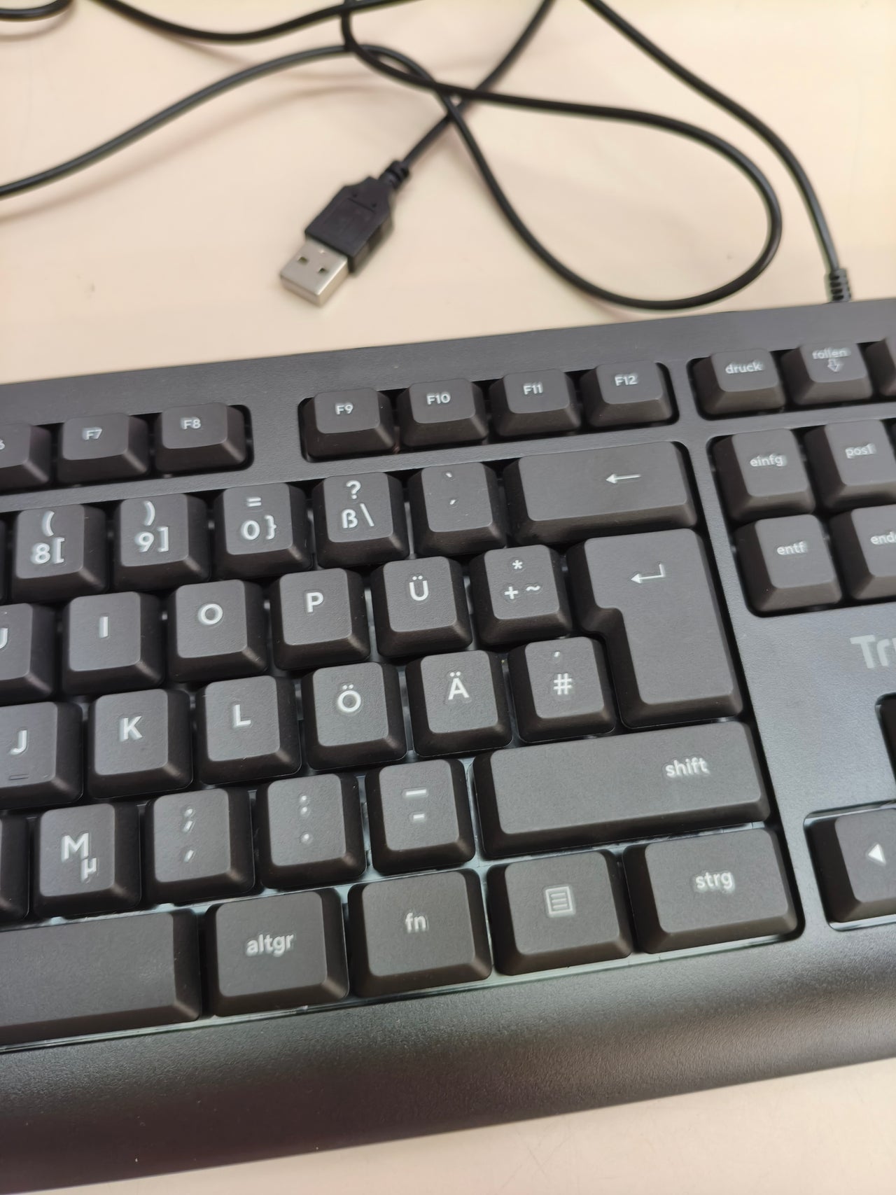 Pack teclado y ratón Trust Taro, QWERTZ alemán