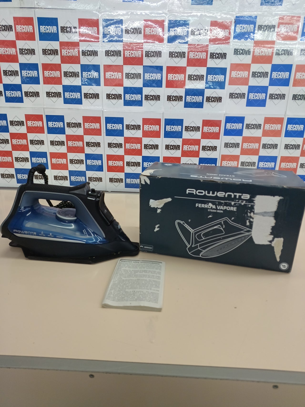 Plancha de vapor 2800W golpe 200g/min profesional Rowenta