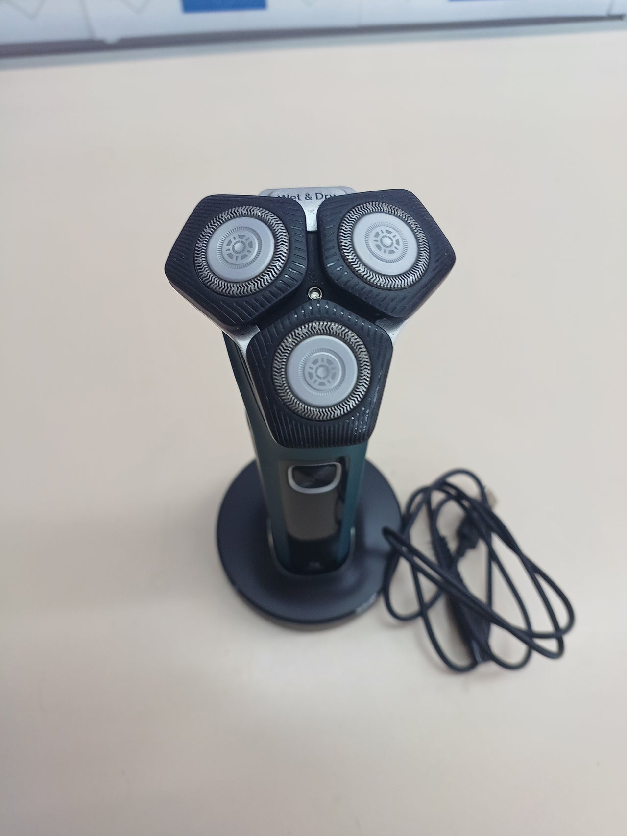 Afeitadora eléctrica S5884/35 60 min recargable Philips