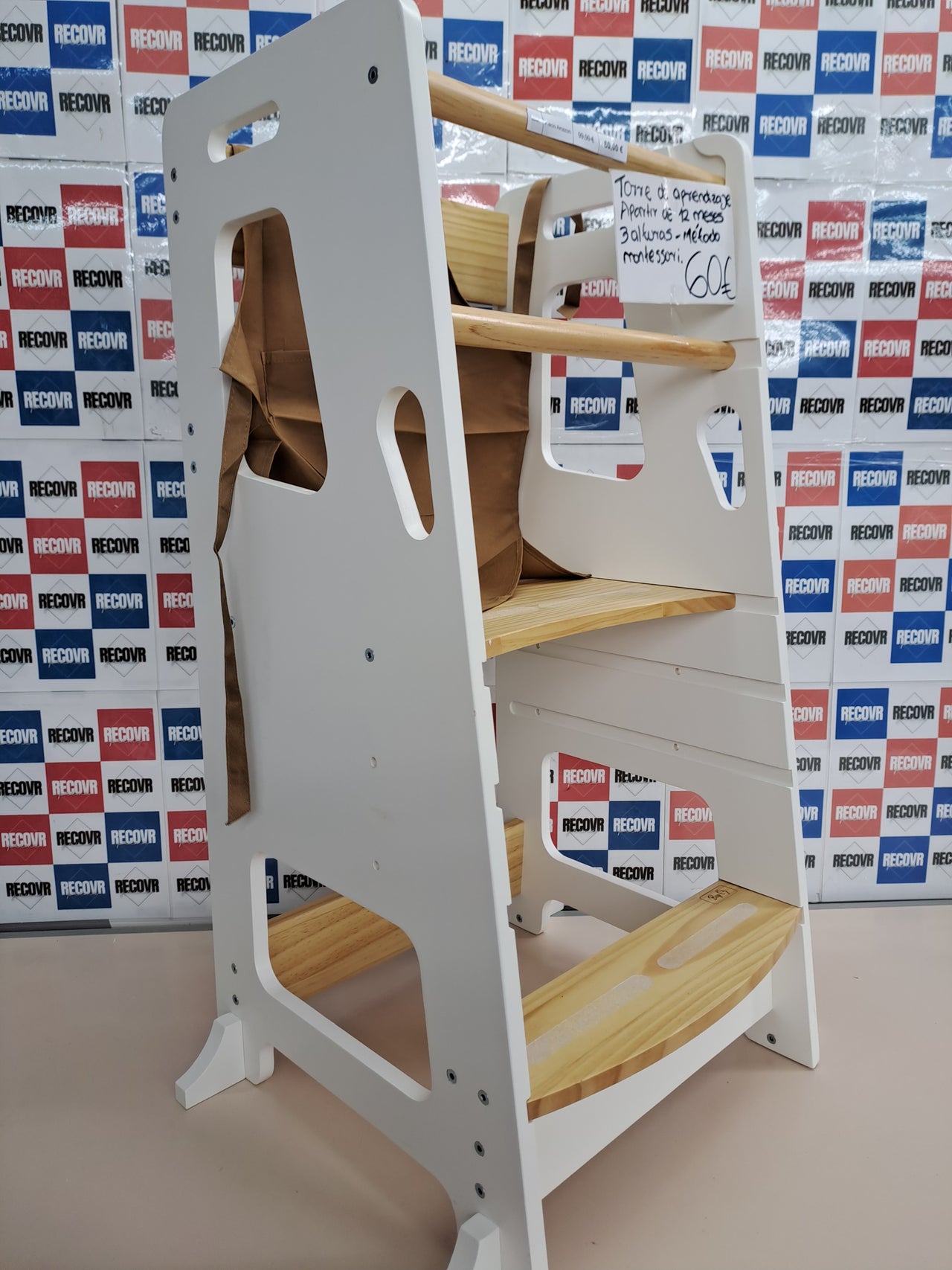 Torre aprendizaje Montessori ajustable madera – BEY & CO