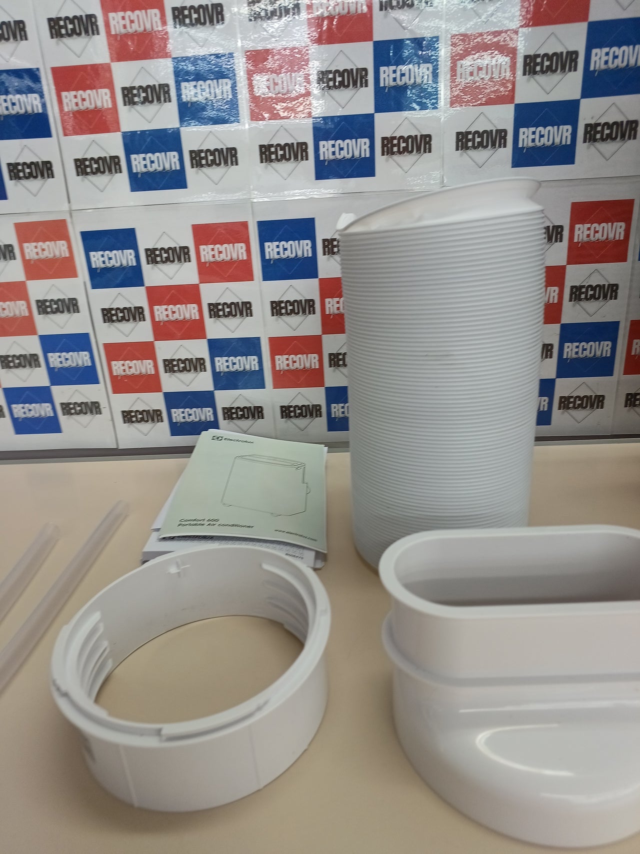 Aire acondicionado portátil 9000 BTU WiFi silencioso Electrolux