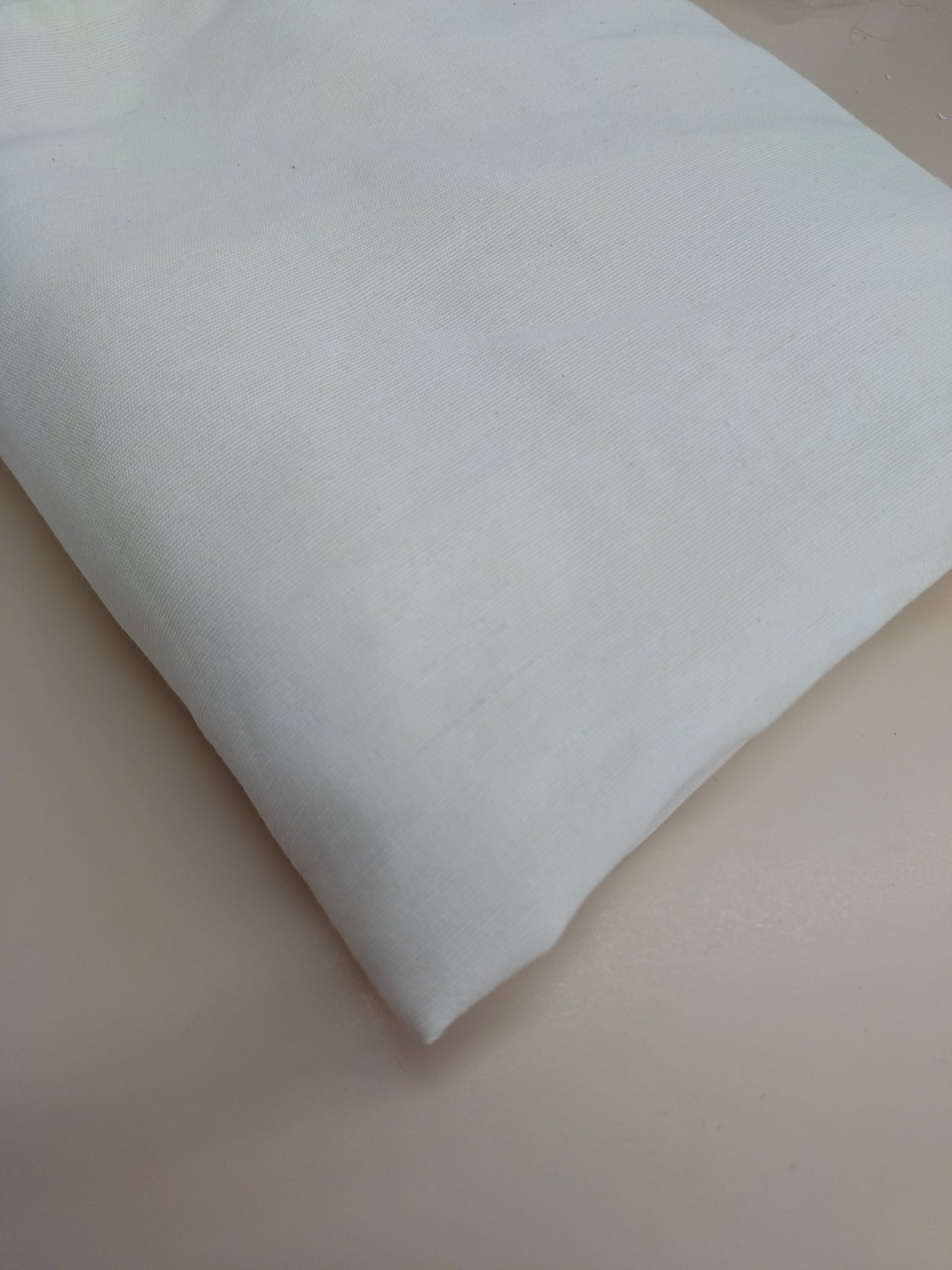 Cubre Canapés(180x190/200cm) para Somier ATENEA Faldon para Cama 180 cm Cubrecanape - Color Crudo EasyCosy