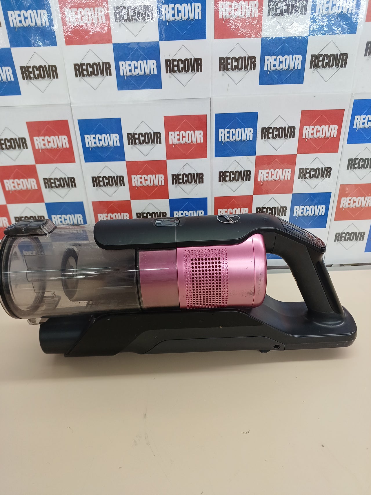 Aspiradora escoba 3 en 1 60 min antienredos Hoover.